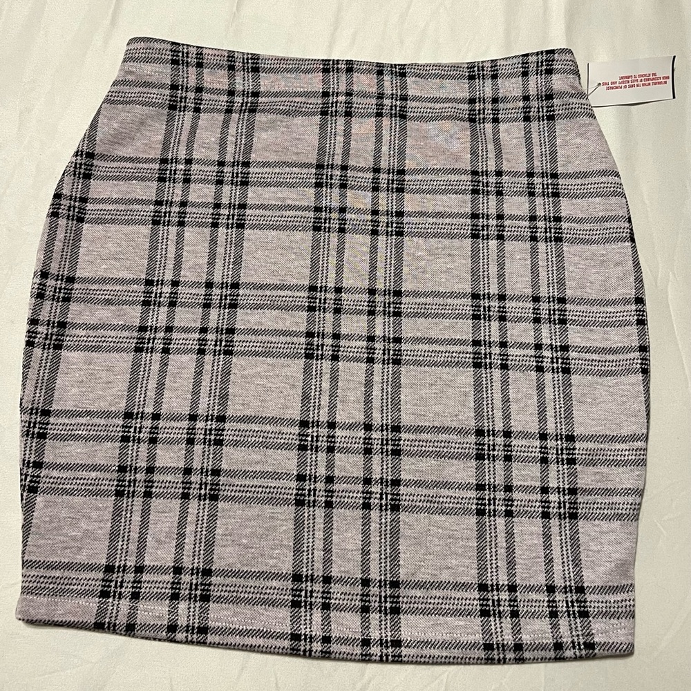Lavender mini skirt